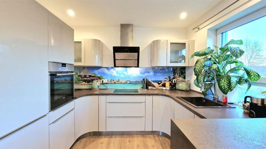 Neues Glück 🏡 Neues Zuhause – Nolte Küche mit A+ Geräten