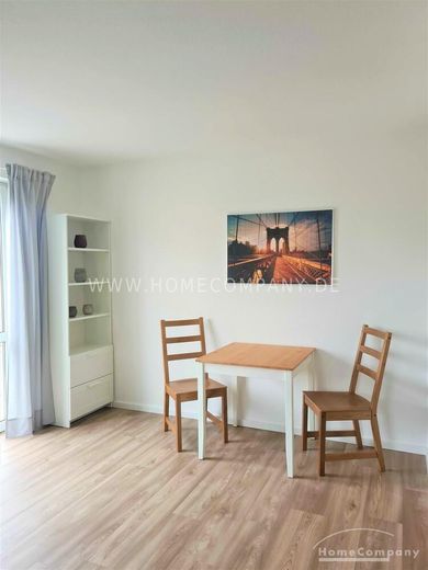 2202215 HomeCompany Dresden Möbliert/Furnished Studio Apartment mit Balkon in Dresden-Plauen max. 1 Person – 1dc3988b14dc2b1b3a7d736bfe85f9fa739b6a16.jpg