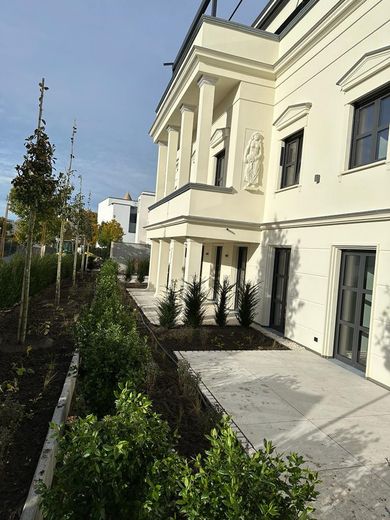 2-Zimmer, Jugendstilhaus, Erdgeschoss, große überdachte Terrasse – Foto 16