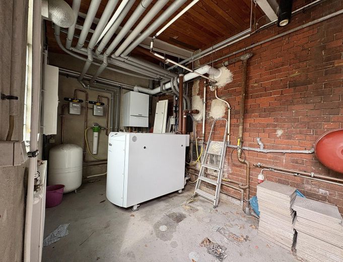 PROVISIONSFREI | KFZ-Werkstatt mit Lackierkabine & 17 Stellplätzen – 557 m² – Vaillant Gas-BHKW / Heizungsan