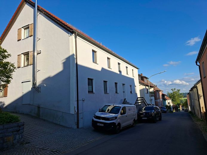 Biete Helle 2 Zimmer Wohnung von Privat in ruhige Lage in Tännesberg mit Terrasse,Grillgarten Mitbenutzung und Stellplatz sowie Keller. Wohnung sehr gut geteilt und Vollmöbliert.70000€ vhb. 015111378015 – Foto 19