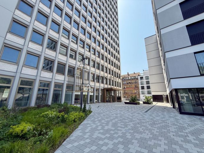 ATIK: CARL RISE: Revitalisierte High‑End‑Büroflächen mit spektakulärem Stadtpanorama -provisionsfrei – Außenansicht