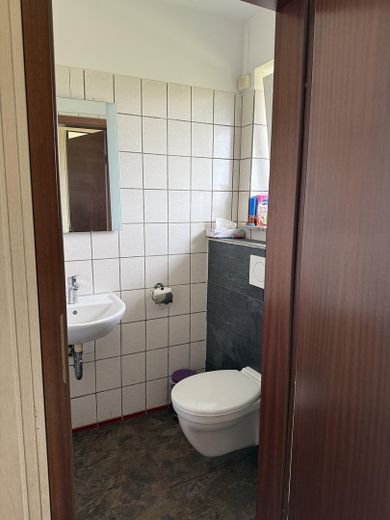 Bungalow con piscina e tanto comfort – Foto 3