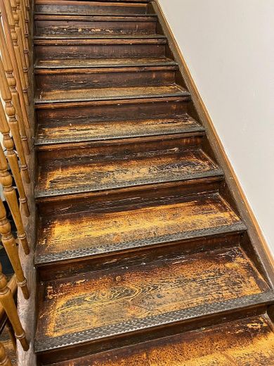 Alte Schultreppe Haus 1