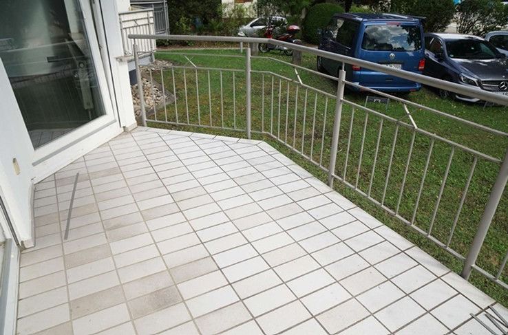 Helle, stilvolle 3-Zimmer-Wohnung mit Balkon – Foto 4