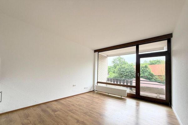 Frisch modernisiertes 1-Zimmer-Appartement mit Aufzug in Horn-Bad Meinberg