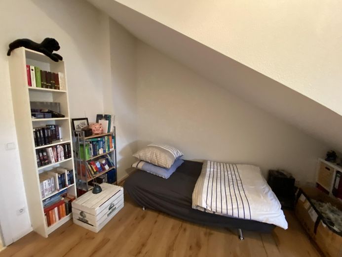 ETW Limburgerhof mit unverbaubarem Ausblick – Kinder-oder Arbeitszimmer
