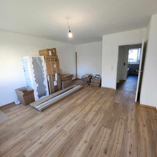 ***Top-renovated 1.5-room apartment in a quiet residential area close to the city centre*** – Wohnen-Schlafen