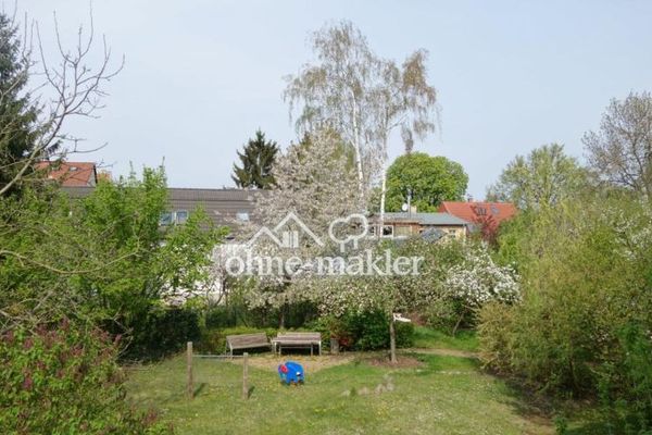 2 odalı Pankow dairesi; balkon, bahçe, bisiklet bodrumu, bodrum deposu (yeraltı otoparkı)