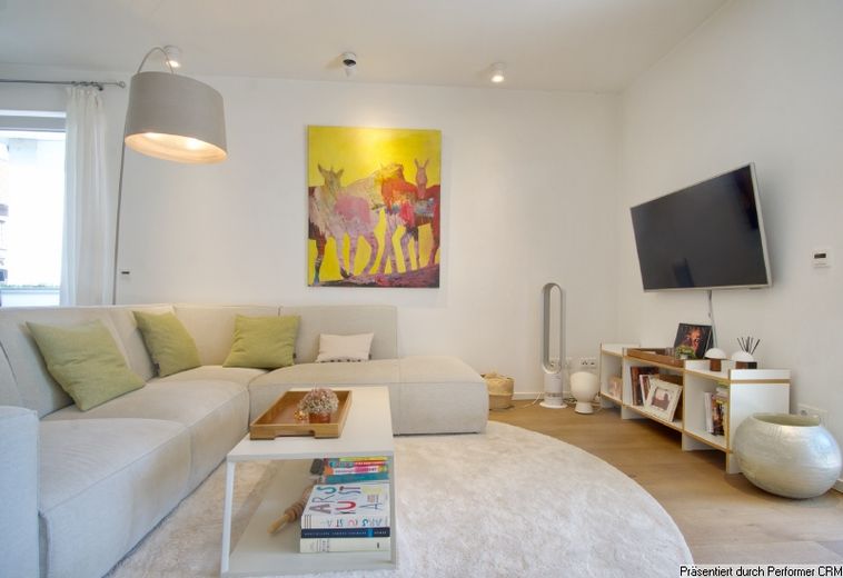 Muy bonito y lujoso apartamento de 3 habitaciones con amplia terraza y plaza de aparcamiento en el barrio de Kaiserswerth, en una ubicación residencial de primer nivel – 2c090b4a357add73c814d5b20a1efe6538334ec2.jpg