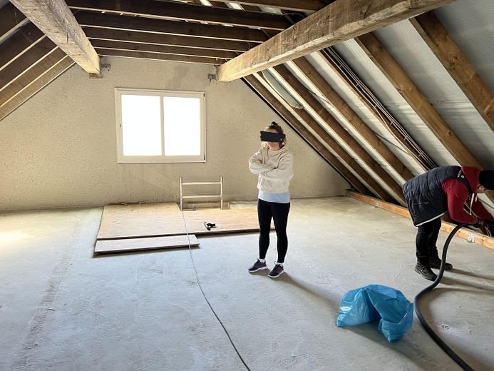 Gewerbefläche, z.B. als Werkstatt, Lager, Büro rund 180 qm, Wohnen unter Voraussetzungen möglich – Ausbaufläche Dachgeschoss
