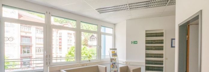 Attraktive Bürofläche in modernem Gewerbegebäude zu vermieten!