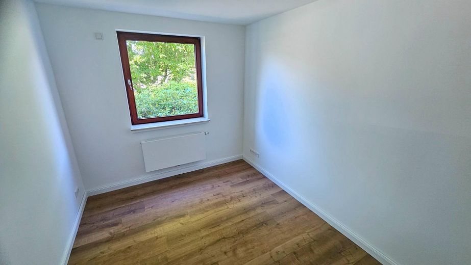 Stilvoll kernsaniert – helle Maisonettewhg m. neuer EBK, Balkon & Terrasse im begehrten Geteviertel – Zimmer 1 - Ansicht 1
