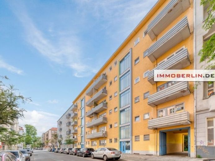 IMMOBERLIN.DE - शांत साइड स्ट्रीट में बालकनी वाला बेहद सुखद अपार्टमेंट – फोटो 1