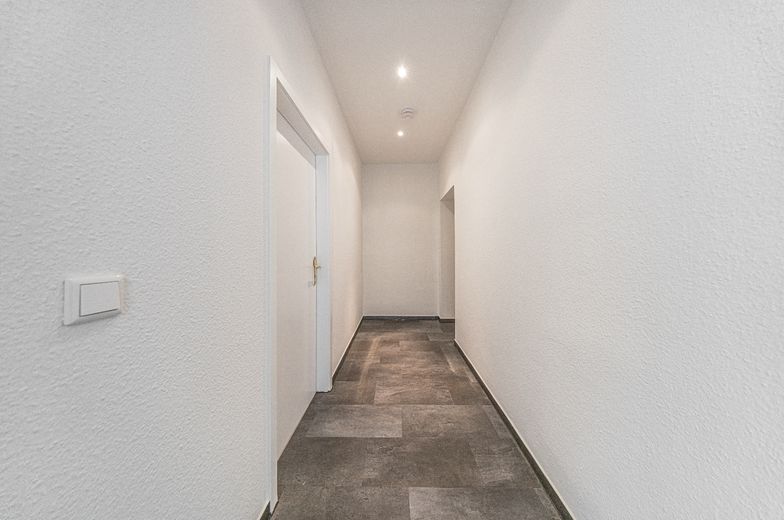 Stilvoll saniert: 2-Zimmer-Wohnung in Leipzig-Altlindenau – Schlafzimmer