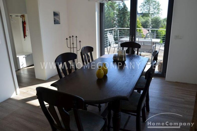 Großzügige 2 (3) Zi.-Wohnung in einem 2 Familienhaus, 1. OG, mit Balkon und 2 PKW-Stellplätzen. – ace9f97eea5ee815247727883ec0ddec3cd76433.jpg