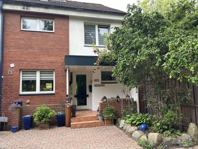 Von Privat, ohne Markler: Reihenendhaus mit Wintergarten – Foto 2