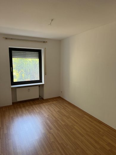 Ruhige Erdgeschosswohnung mit Terrasse & Garage - zentrumsnah – Schlafzimmer/Arbeitszimmer I
