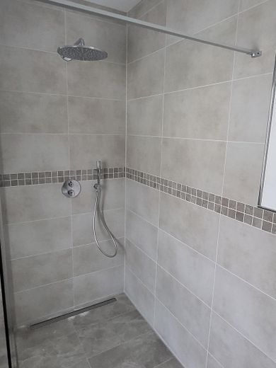 Yatırımcı veya oturucu. Falkensee-Finkenkrug'da oturmaya hazır müstakil ev – Foto 9