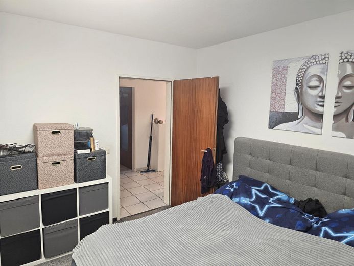 Schlafzimmer 1 von 2