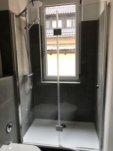 Stilvoll kernsaniertes Altbau-Loft – Foto 9