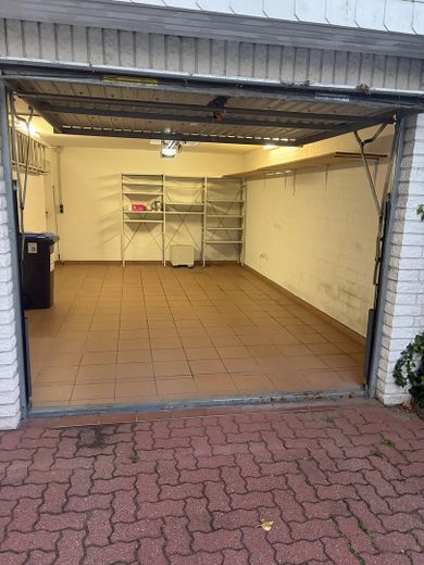 Exclusief wonen op een toplocatie in Lübeck - 160 m² woonoppervlakte op 777 m² eigen grond – Garage