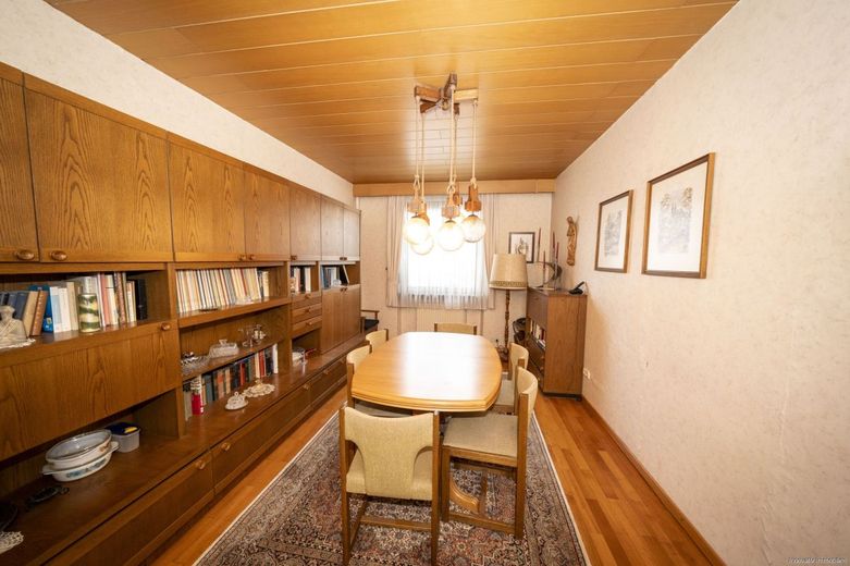 Ihr neues, gemütliches Zuhause in Zentrumsnähe von Püttlingen – Esszimmer Erdgeschoss