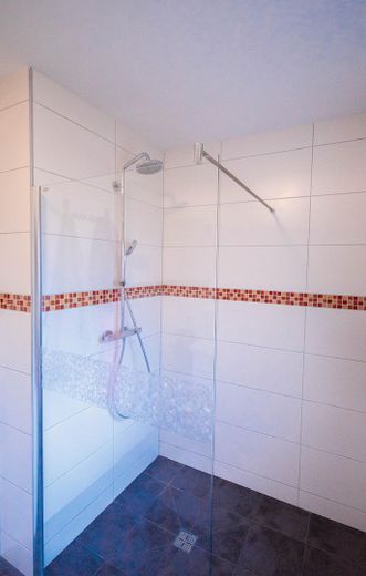 Großes Mehrgenerationenhaus mit Einliegerwohnung - auch als Mehrfamilienhaus nutzbar. – Foto 9