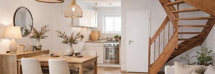 Zonder makelaarscourtage! Belegging (4,75% rendement) of eigen gebruik I Maisonnettewoning in Gartenberg – Wohn-/Essbereich (Beispiel)