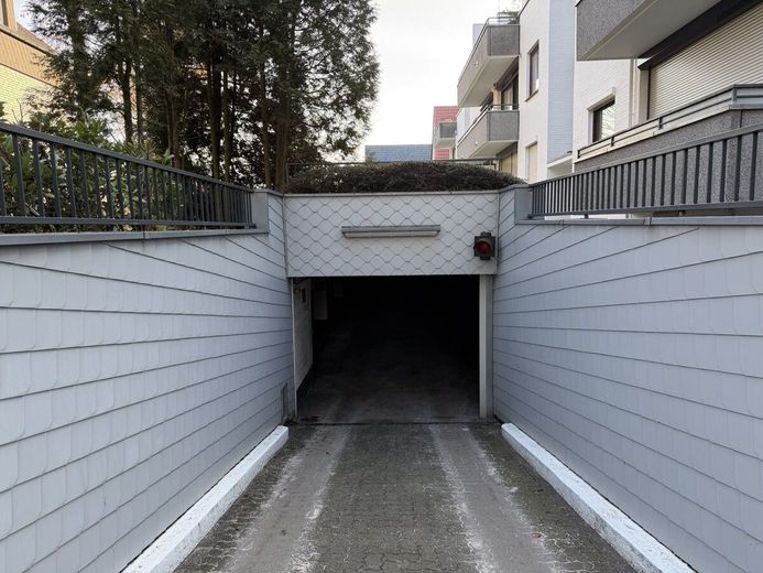 *2 Zimmer ETW inkl. Tiefgaragenstellplatz für Investoren mit Zukunftsperspektive !!!* – Tiefgarage