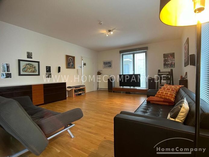 ***Bornheim (8071382) Bornheim’in kalbinde mobilyalı, geniş 2 odalı daire – e76c46b29fad9451cf2a66852d4ef18438fa0c94.jpg