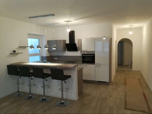Exklusive 2-Zimmer-EG-Wohnung mit Inselküche – Küche