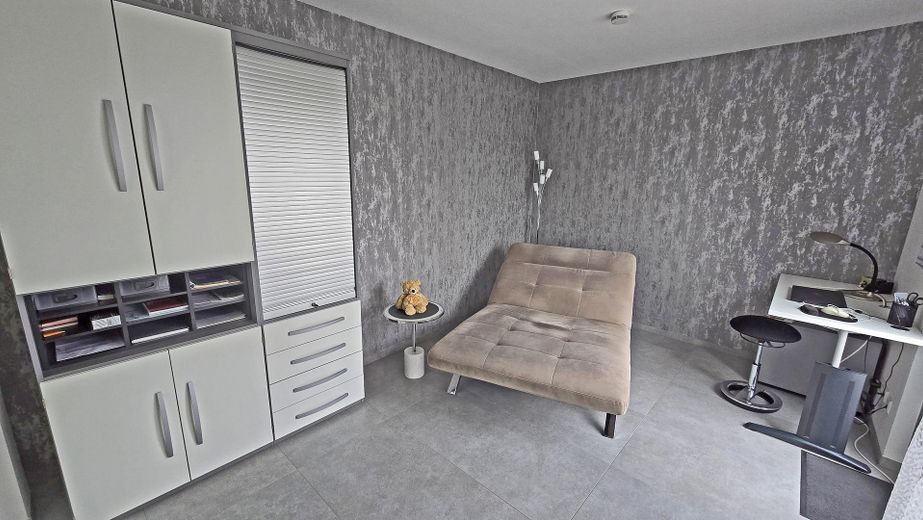 Kinder-/Arbeitszimmer 2