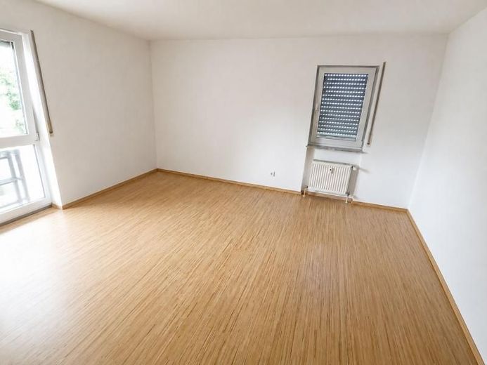 Sehr schöne 2-Zi. ETW mit Balkon und TG-Stellplatz in MA-Käfertal – Bild 2
