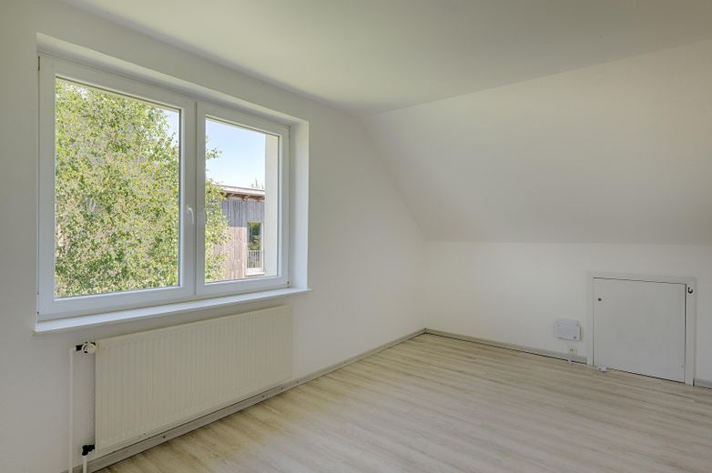1. Kinder- / Arbeitszimmer OG
