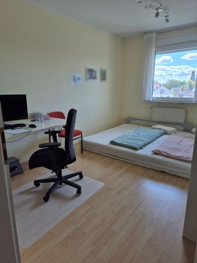 Großzügige 103 m² Eigentumswohnung in Ginsheim-Gustavsburg mit Loggia, Keller und Tiefgaragenplatz – Foto 11