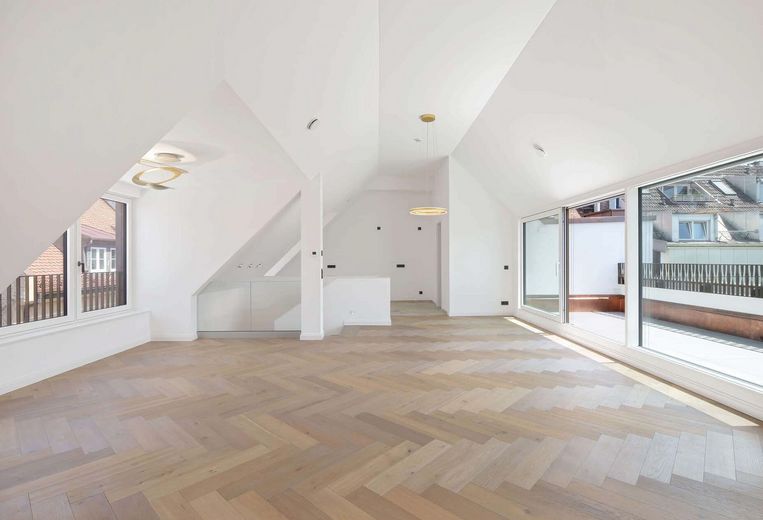 Luxuriöse Maisonettewohnung im Lehel – Wohnbereich