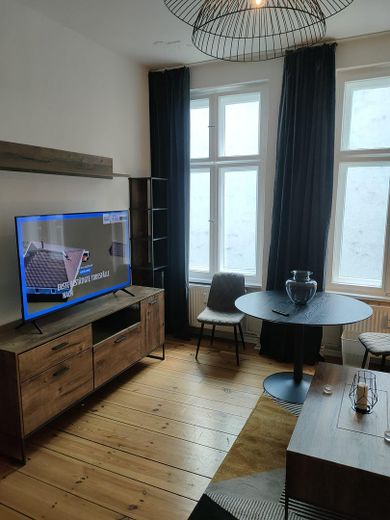Neu renoviert, voll möbliert, 1 Zi. Whg, all inclusive Miete, befristet – Foto 3