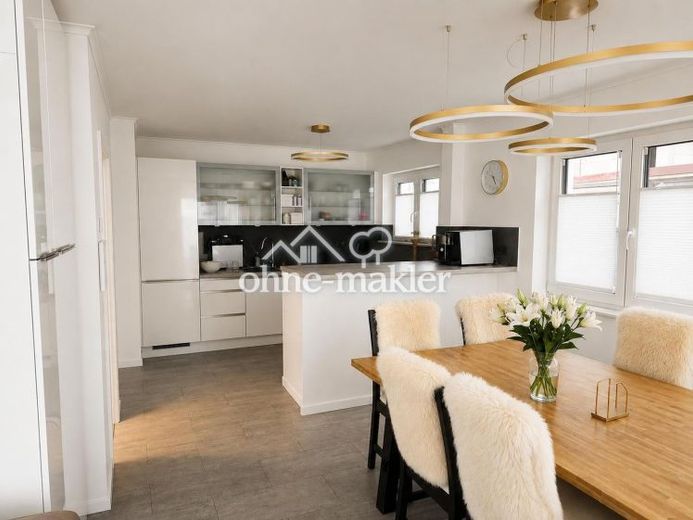 Elegantes Neubau-Familienhaus in Hochheim | 156 m² | 6 Zimmer | Garten & Dachterrasse – Foto 1