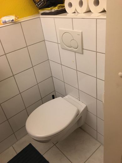 3 Zimmerwohnung Stuttgart- Vaihingen – Gäste WC