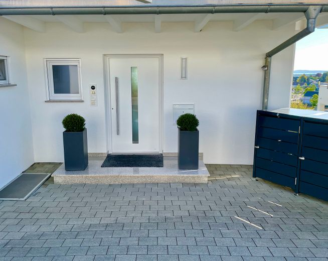 Lage,Lage,Lage - tolles Einfamilienhaus mit grandiosem See- und Bergblick – Eingangsbereich