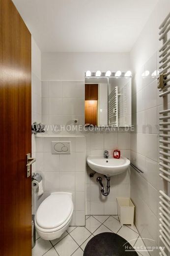 Hell und modern möbliertes  Appartment zwischen München-Harthof und Lerchenau – dcaac78dafb01411f9960e55d2085c3f406cc73c.jpg