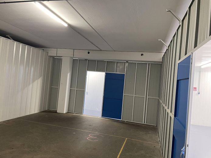 47m² LAGERFLÄCHE IN TOP VERKEHRSLAGE; PROVISIONSFREI – Lager innen