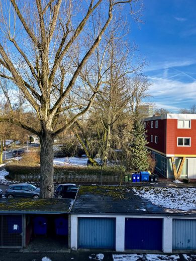 Abitare senza barriere al Klenzepark: 40m², nuova cucina componibile, garage, ascensore e cantina – Foto 18