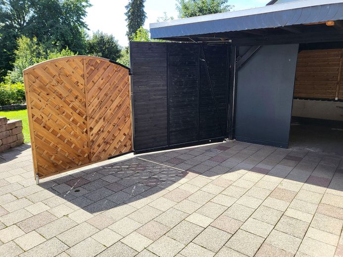 Abstellraum mit Sichtschutz