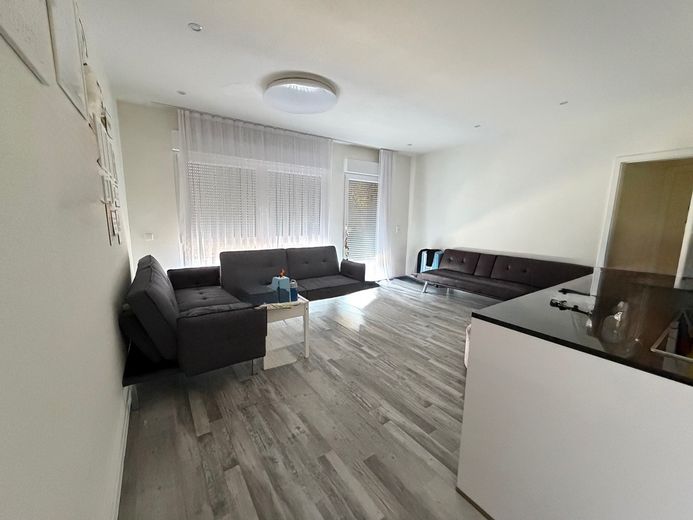 Casa unifamiliare con appartamento indipendente – Foto 5