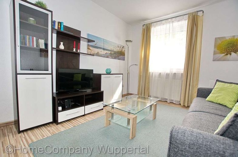 Modern, centrally located 2-room apartment with DSL – ddaef668127782fff3422d82ac5e18f7fee7975b.jpg