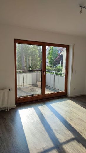 Appartamento di 2,5 locali in zona residenziale tranquilla, vendita privata senza provvigione – Balkon