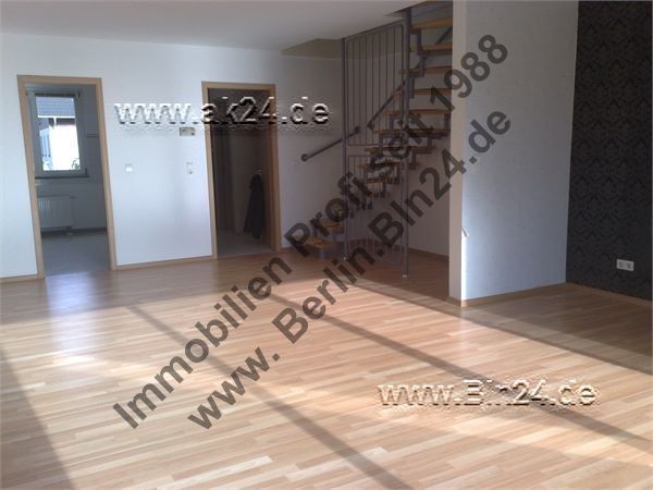 Kauf - Einfamilienhaus + 2 Stellplätzen + kleinen Garten – 2011-05-03 18-09-22