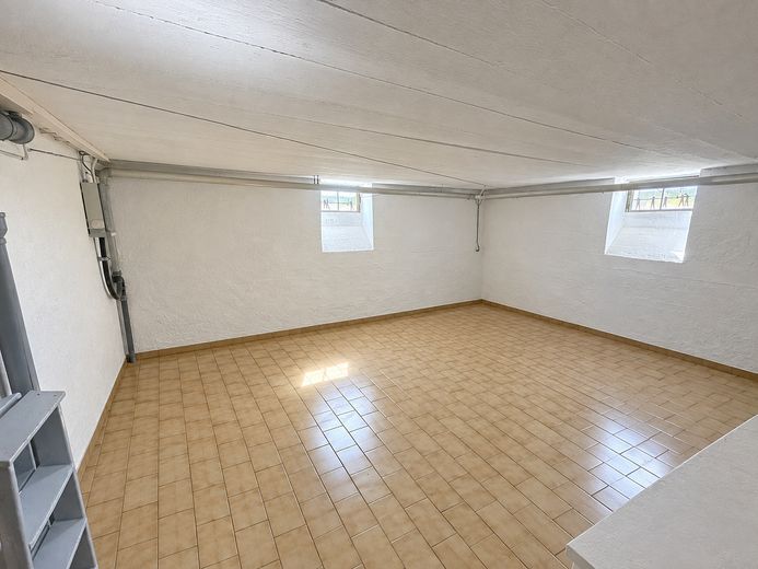 Freistehendes Einfamilienhaus mit großem Grundstück und viel Potenzial in Kühbach – Keller 2